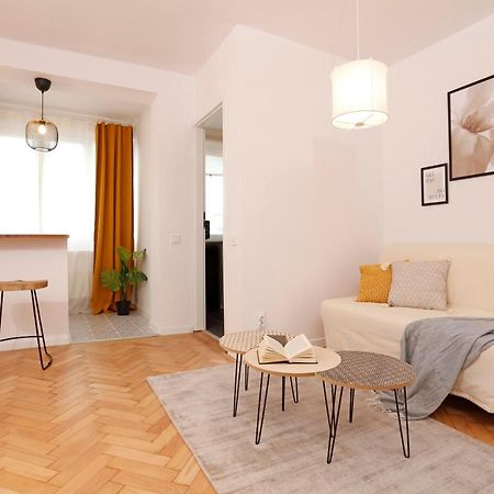 The Pearl Of Drumul Taberei + Netflix Bukarest Exterior foto